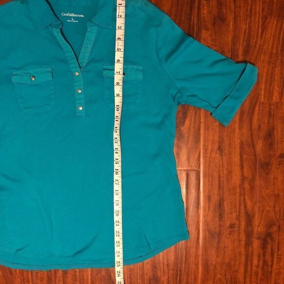 Turquoise 3/4 Length Sleeved V-neck T-shirt with Front Pockets, Size L - Picture 7 of 8